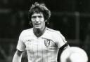 Former Norwich City defender Phil Hoadley has died.