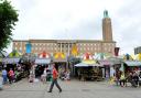 The busy Norwich Market in frotn of City Hall.