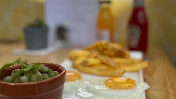 Eastern Daily Press: Double egg and chips will cost ?9.95 at Sgt Peppers Retro Restaurant in Norfolk this winter. Eastern Daily Press: Double egg and chips will cost ?9.95 at Sgt Peppers Retro Restaurant in Norfolk this winter.