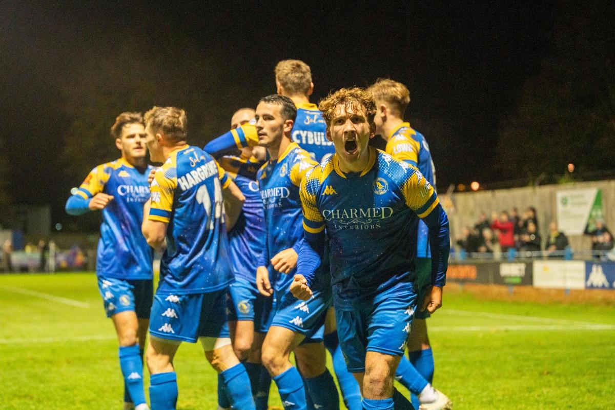 King's Lynn Town head to Scunthorpe for Good Friday clash | Eastern Daily  Press