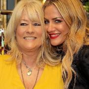 The Metropolitan Police is to reinvestigate the lead-up to the decision to charge Caroline Flack after a campaign by her mother Chris