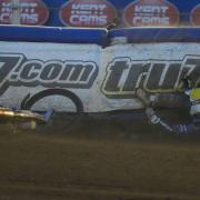 Erik Riss crashes out of heat 15.